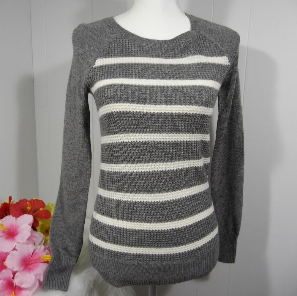 J crew factory merino waffle sweater size XXS